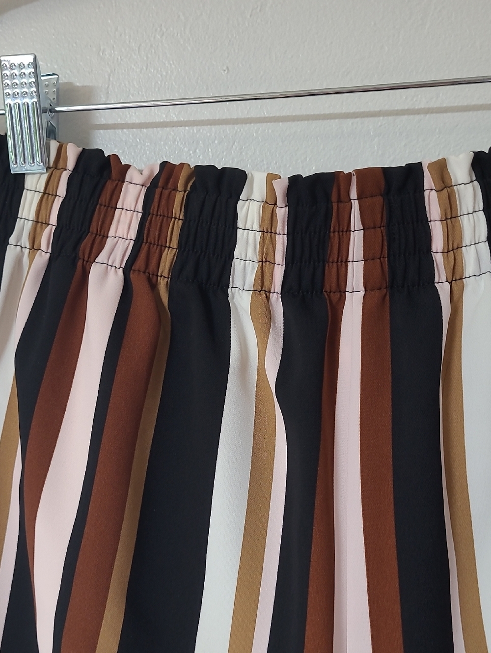 Striped Wide Leg Pant - Picture 6 of 8